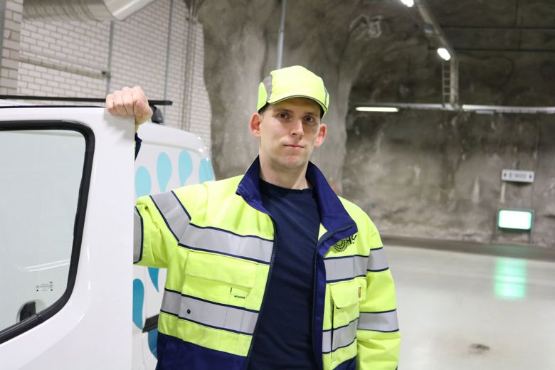Sähkö- ja automaatioasentaja Toni